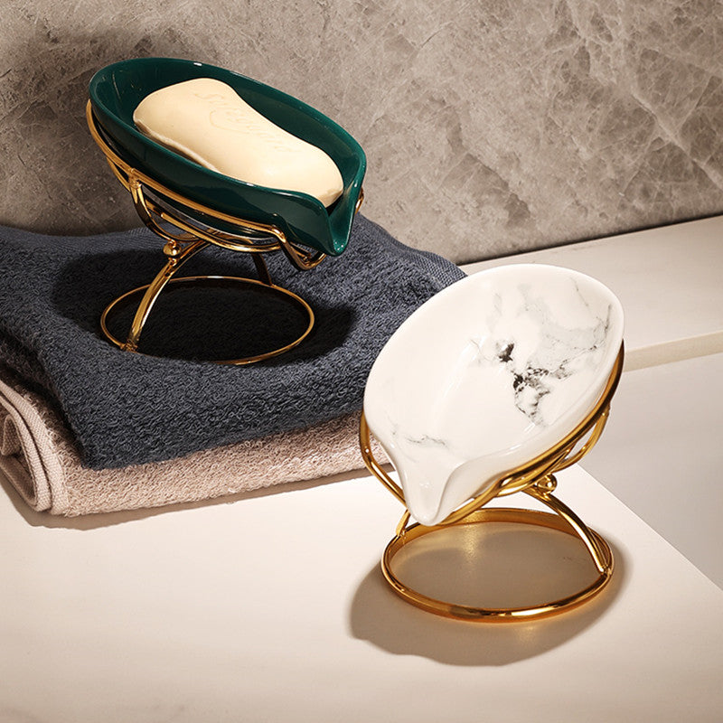 Junips | Luxurious soap dispenser