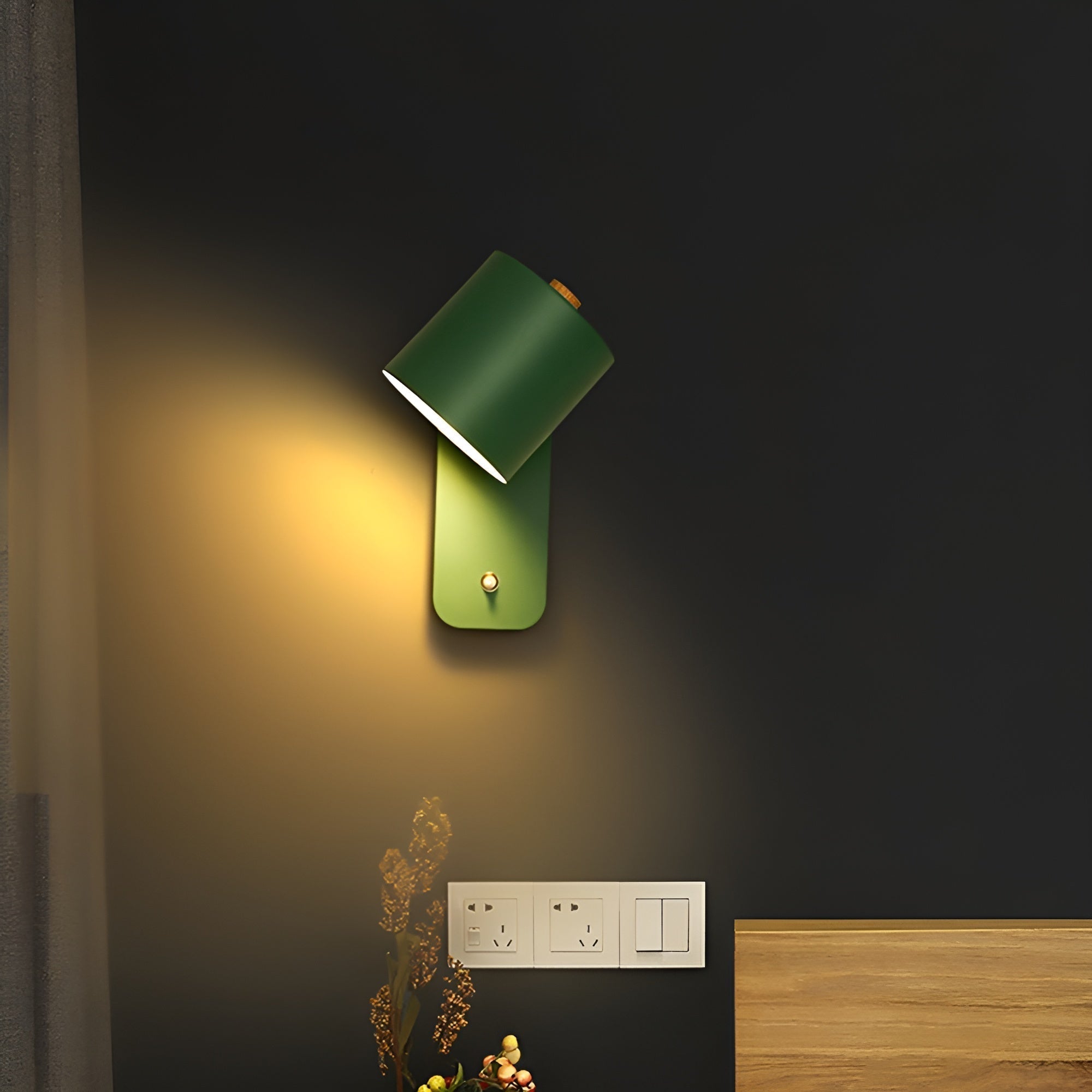 Junips | EasyPush WallLight - Rotatable Mini Cylinder LED Lamp