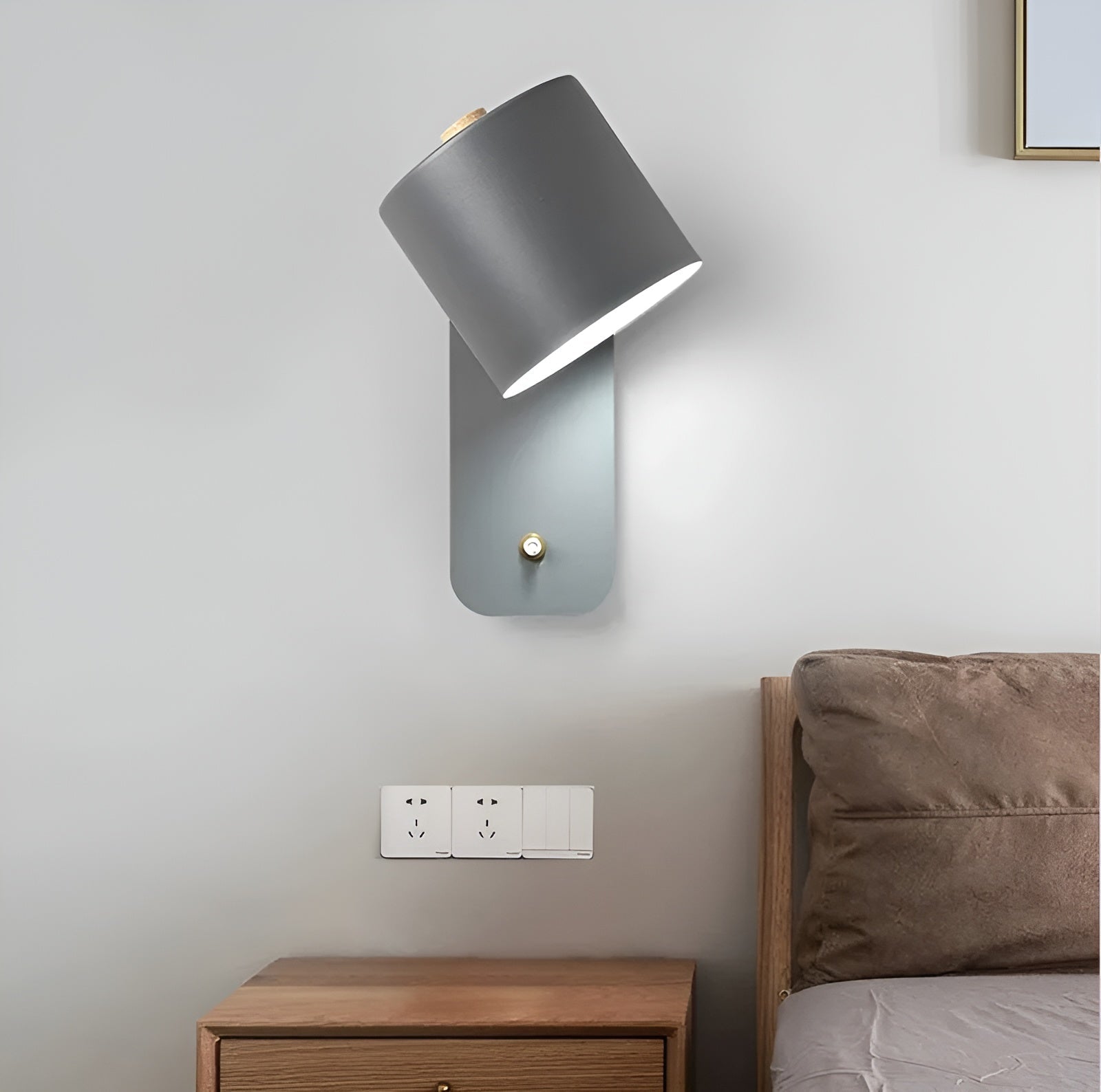 Junips | EasyPush WallLight - Rotatable Mini Cylinder LED Lamp