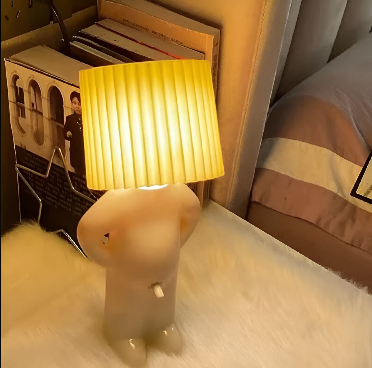 Junips | Table lamp - Creative little Shy Boy LED lamp