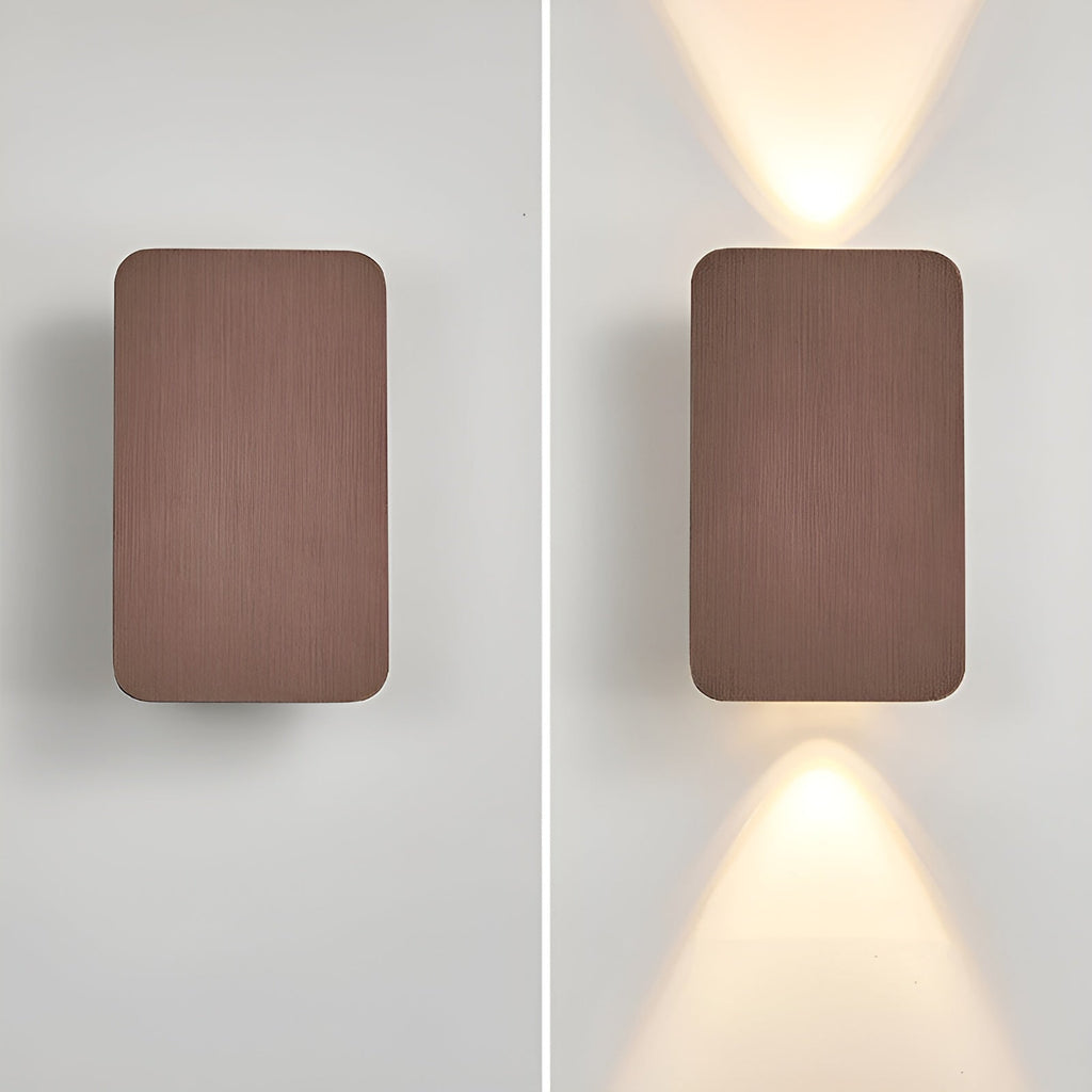 Junips | Elegant LED wall lamp in minimalist design for your home