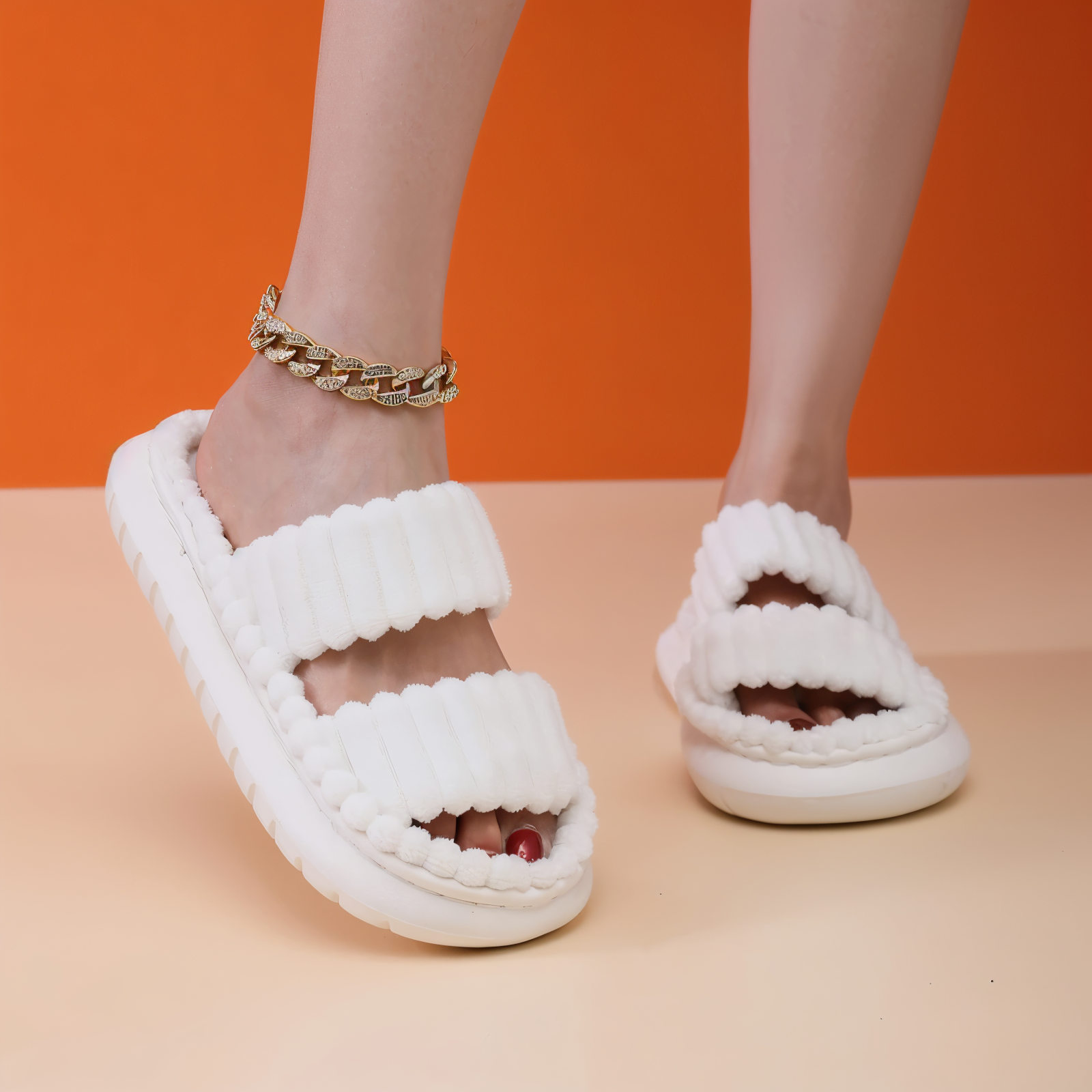 Junips | Sofie - Lined slippers made of plush with cross band