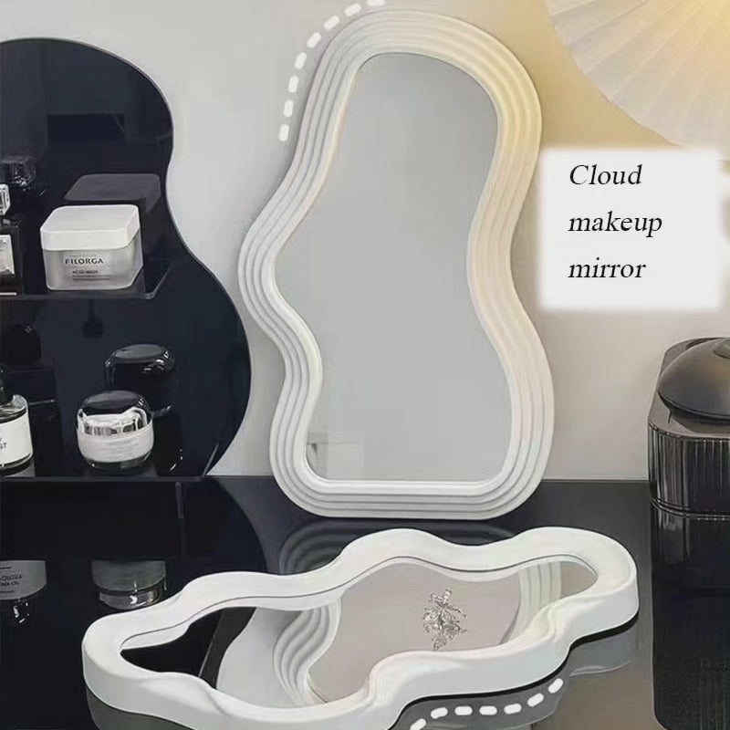Junips | Decorative Mirror