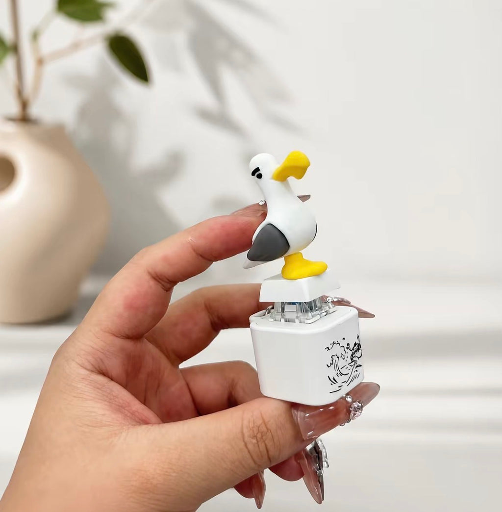 Seagull MINE! Button Keychain-Real Sound & LED Light, Funny Interactive Gift for Friends & Family