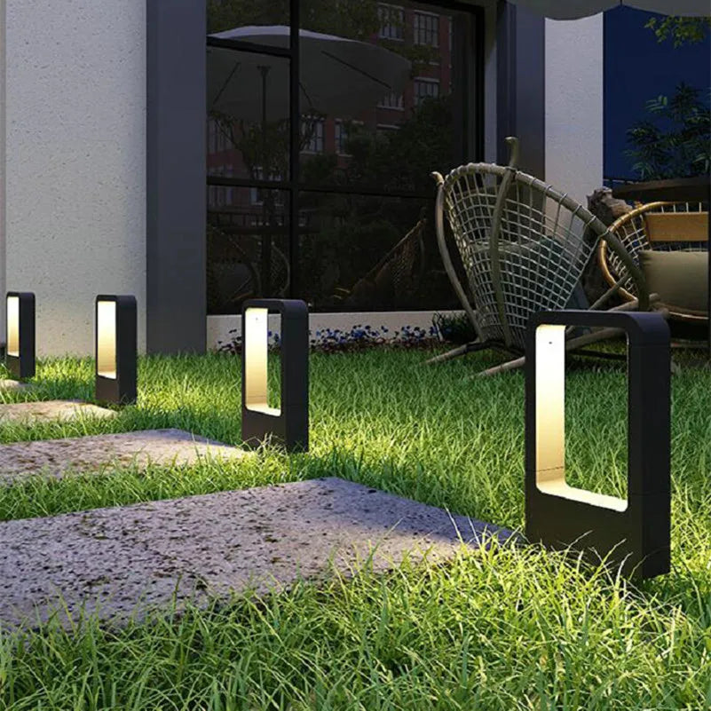Junips | AluGlanz – Modern Aluminum Floor Lamp
