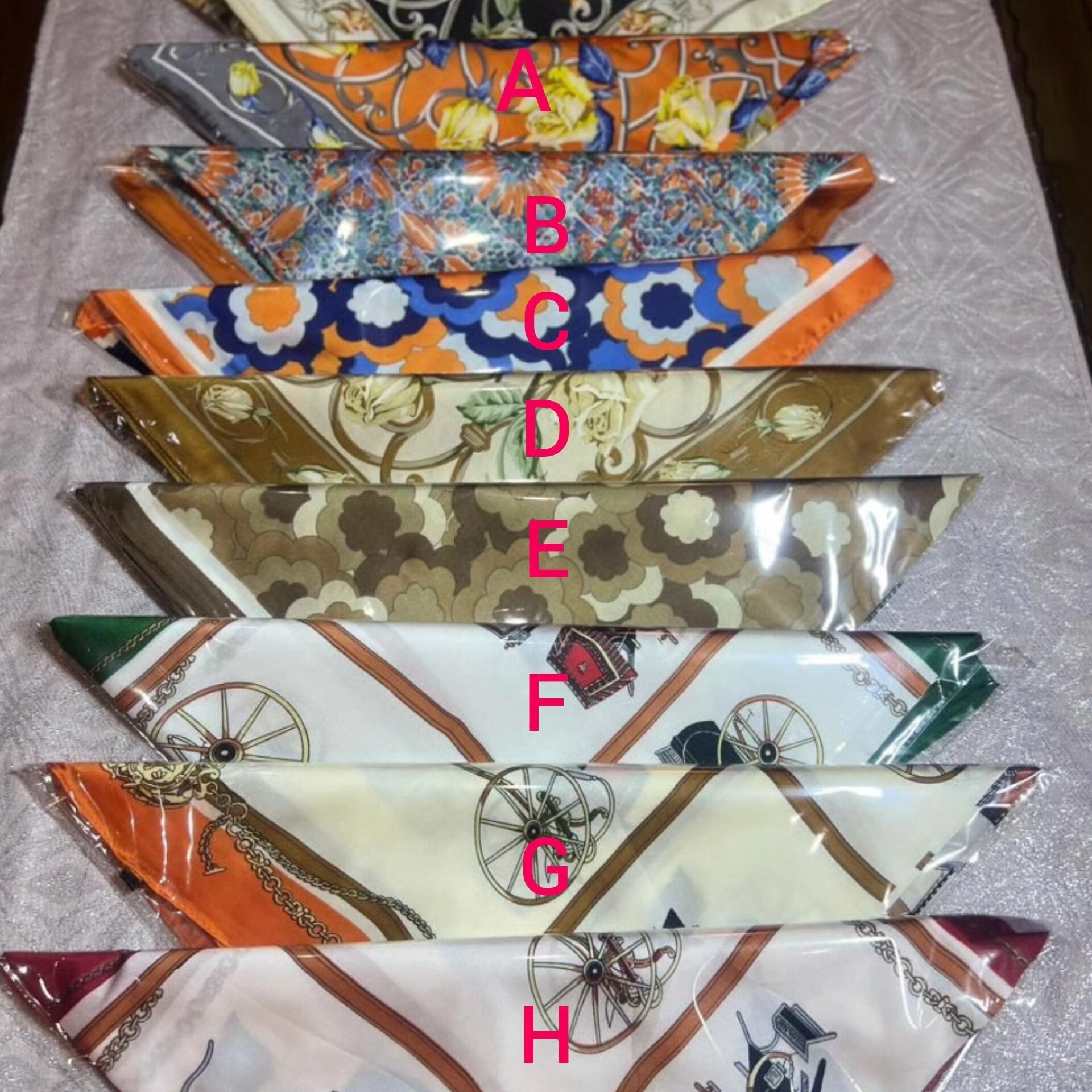 Junips | Silk Square Scarf
