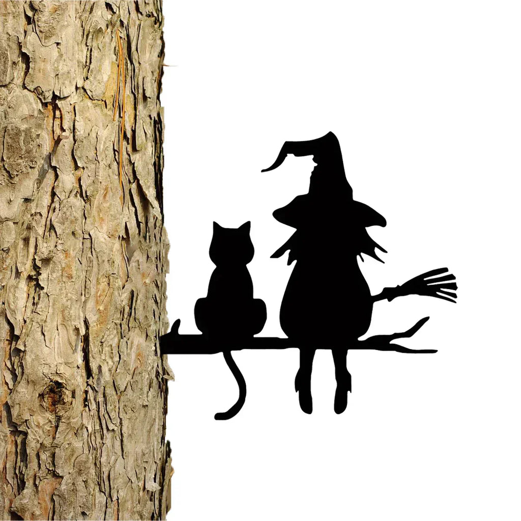 Junips | Metal art | Witch and cat garden decoration