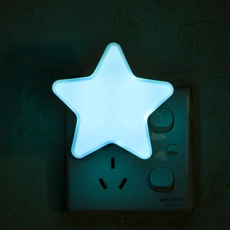 Junips | Children's Night Light with Unique Designs – Energy-efficient LED Night Light for Kids with Plug, Safe and Charming