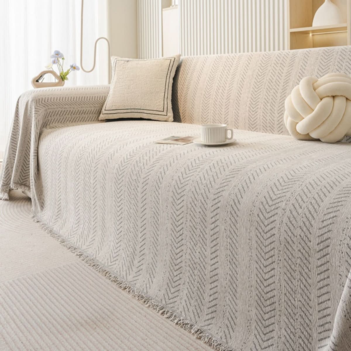 Junips | Scratch-resistant & washable sofa cover made of chenille