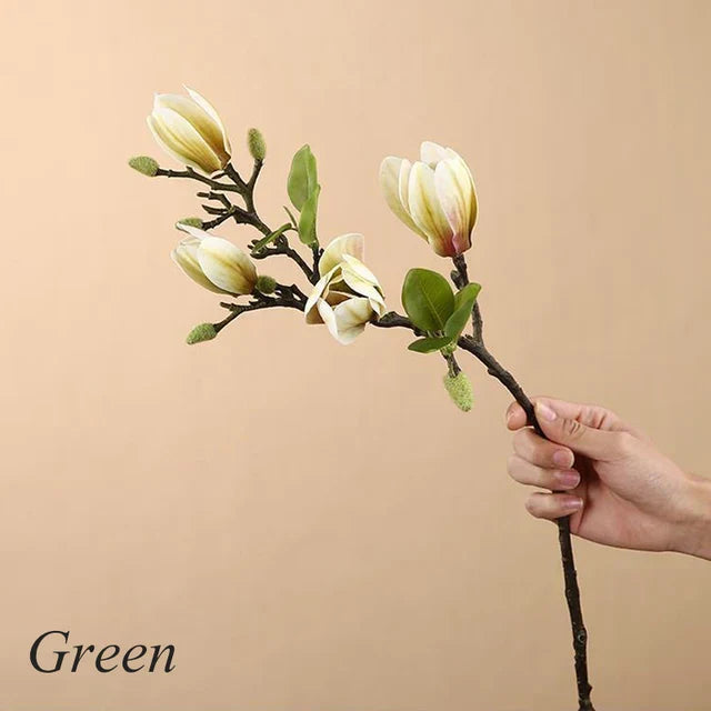Junips | SilkSplendor - Life-like artificial magnolia branches