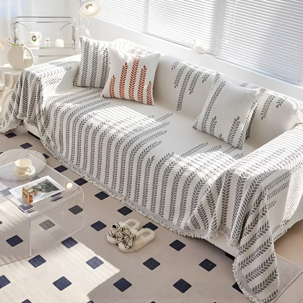 Junips | Leaf Fringed Lace Sofa Cover