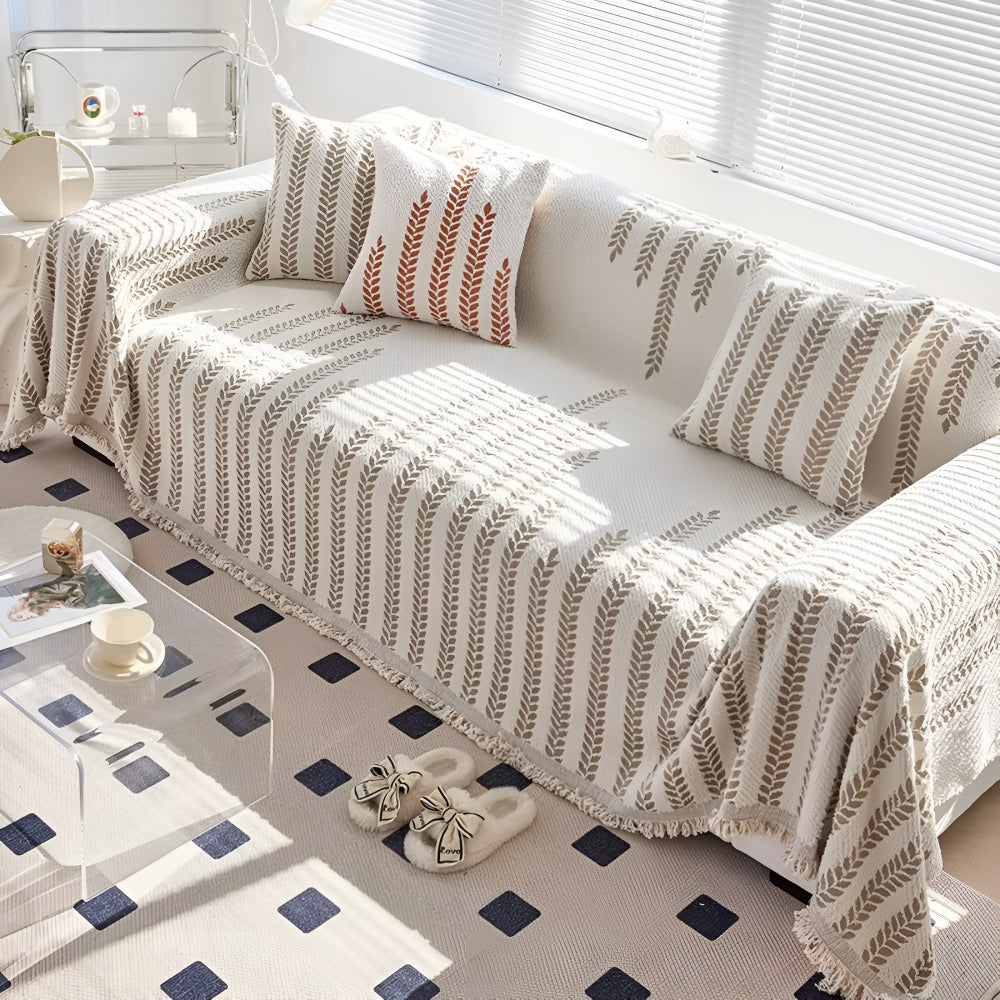 Junips | Leaf Fringed Lace Sofa Cover