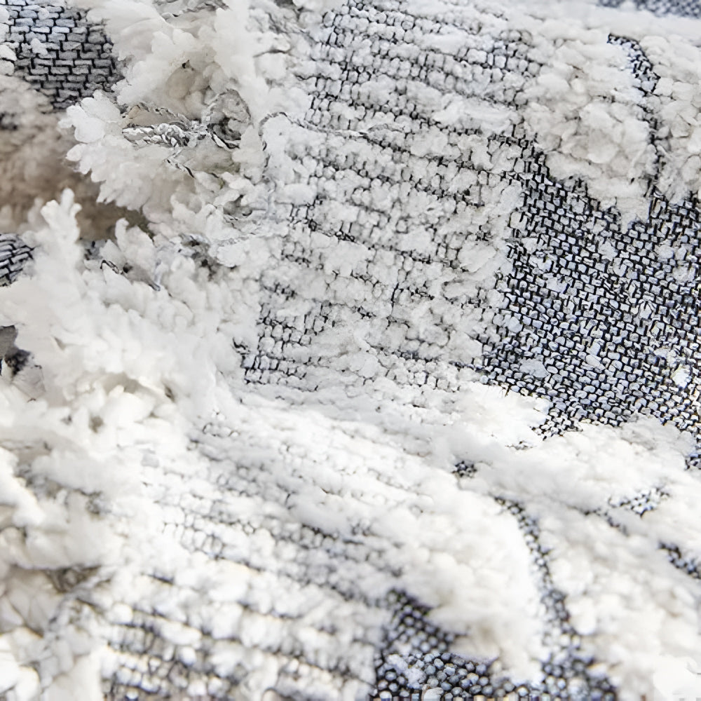 Junips | Leaf Fringed Lace Sofa Cover