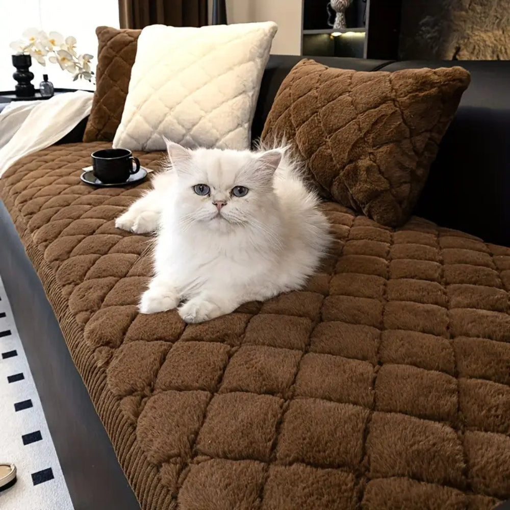 Junips | Luxury Plush Diamond Stitched Sofa Cover