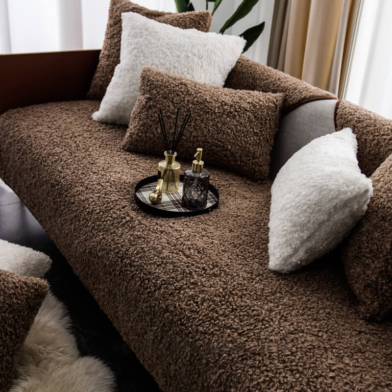 Junips | Luxury Warm Fleece Furniture Protection Mat Non-Slip Sofa Cover