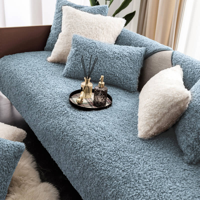 Junips | Luxury Warm Fleece Furniture Protection Mat Non-Slip Sofa Cover