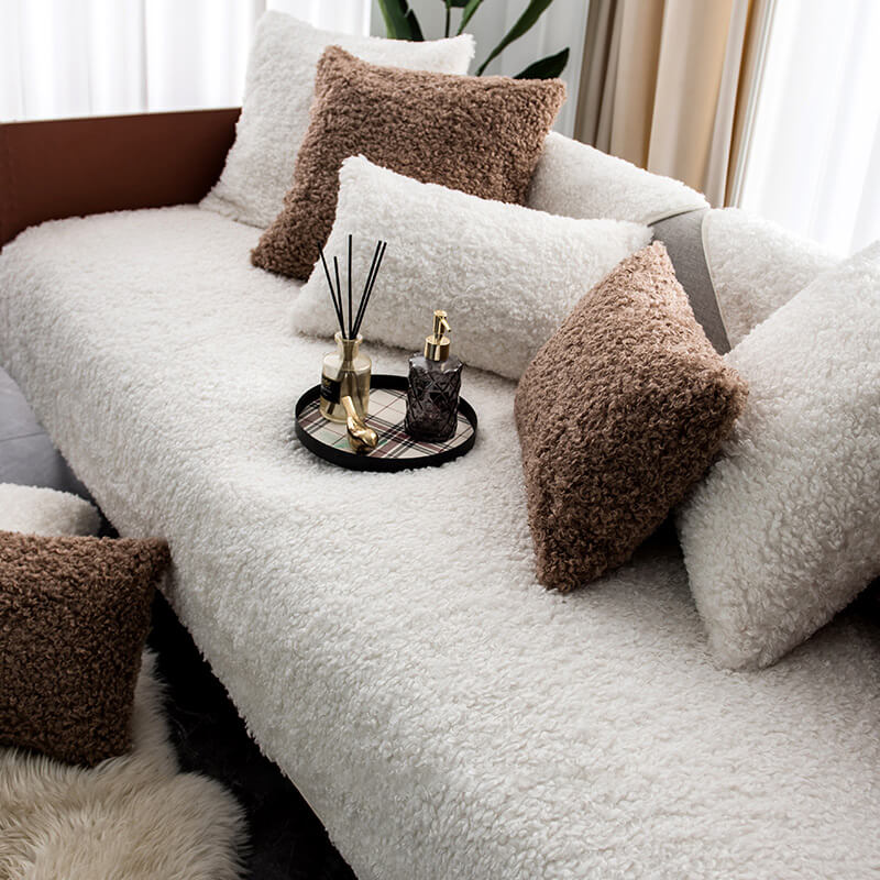 Junips | Luxury Warm Fleece Furniture Protection Mat Non-Slip Sofa Cover