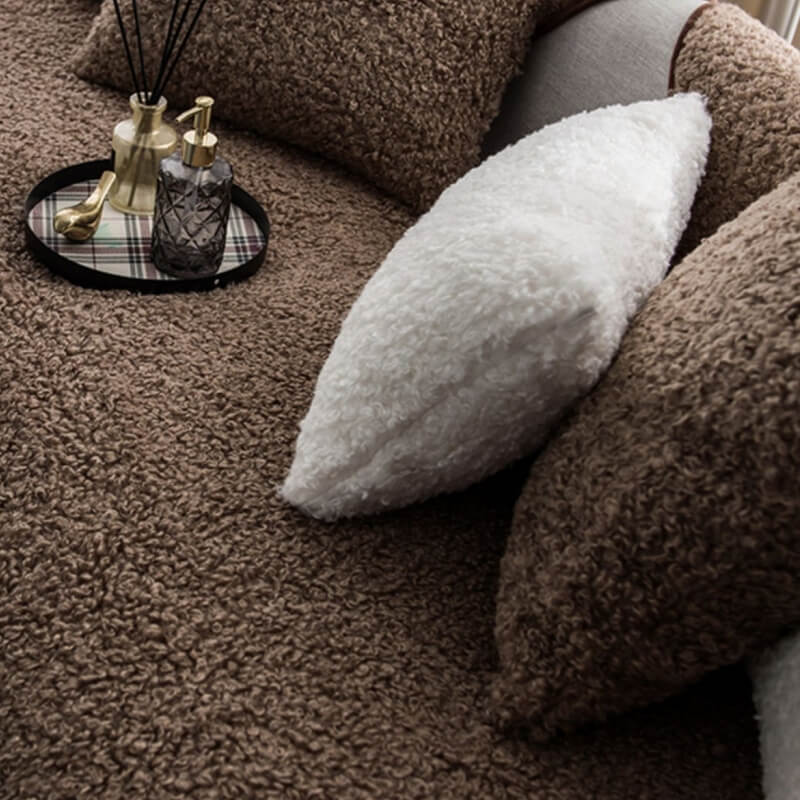 Junips | Luxury Warm Fleece Furniture Protection Mat Non-Slip Sofa Cover