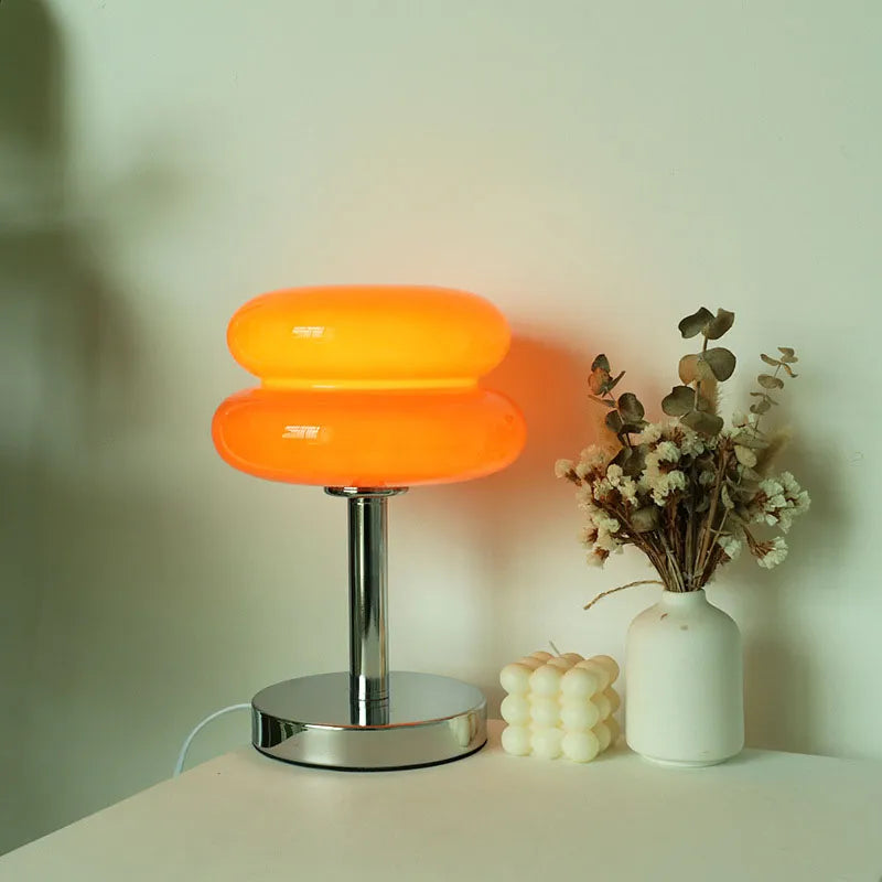 Junips | Luxury and subtle table lamp with elegant finish