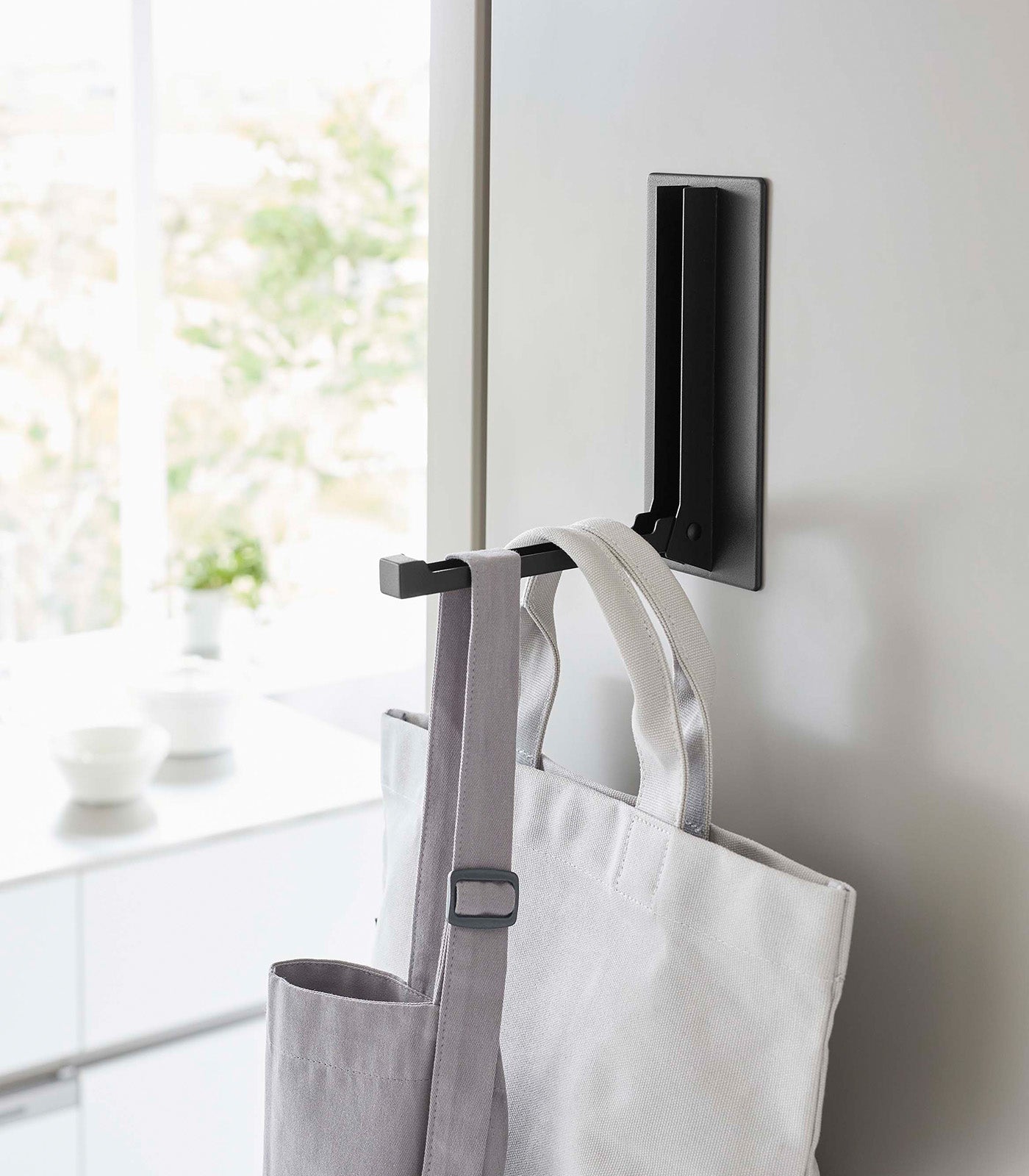 Junips | Magnetic Folding Hook - Steel
