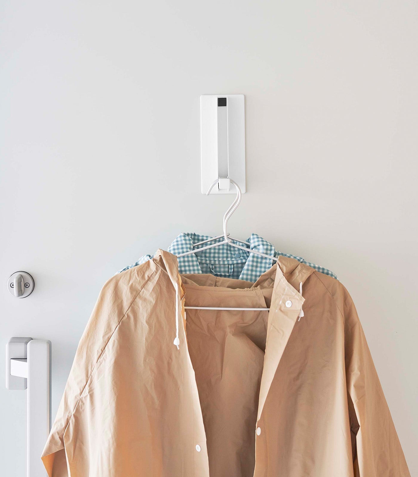 Junips | Magnetic Folding Hook - Steel