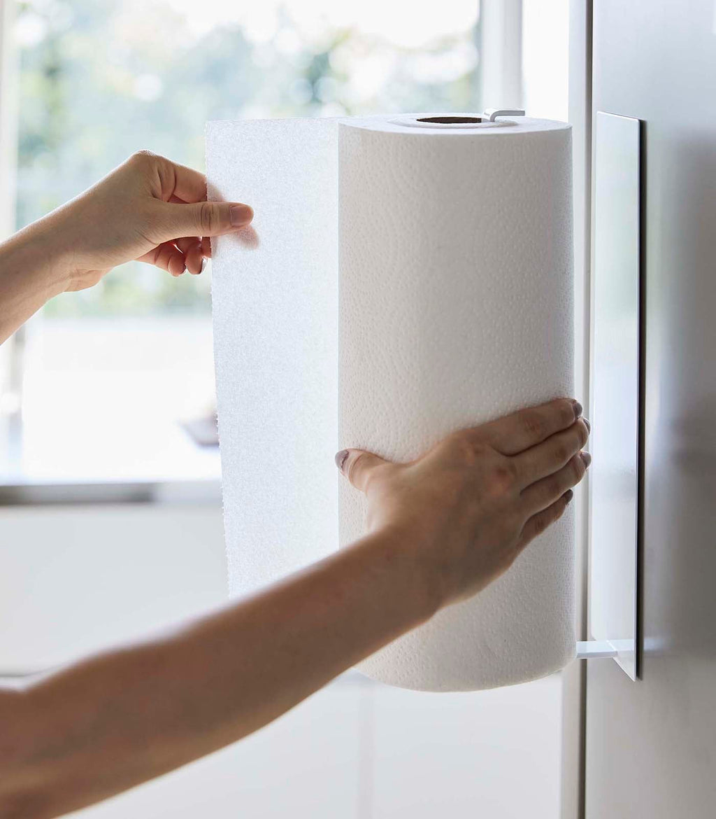 Junips | Magnetic Paper Towel Holder - Steel