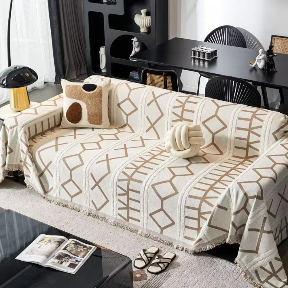 Junips | Maze Four-Season Chenille Sofa Cover