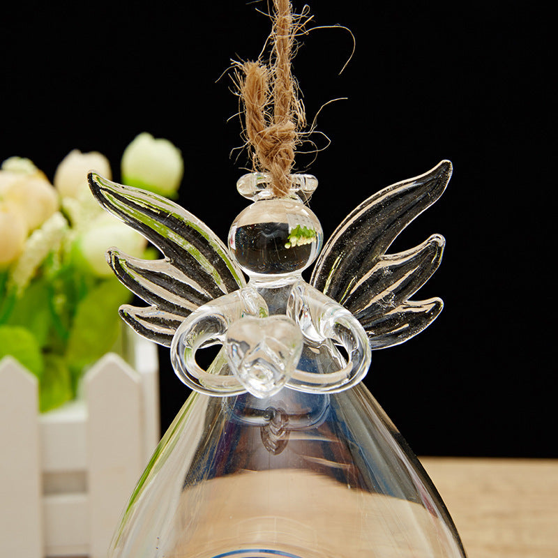 Junips | Mika'El Segens Candle Holder
