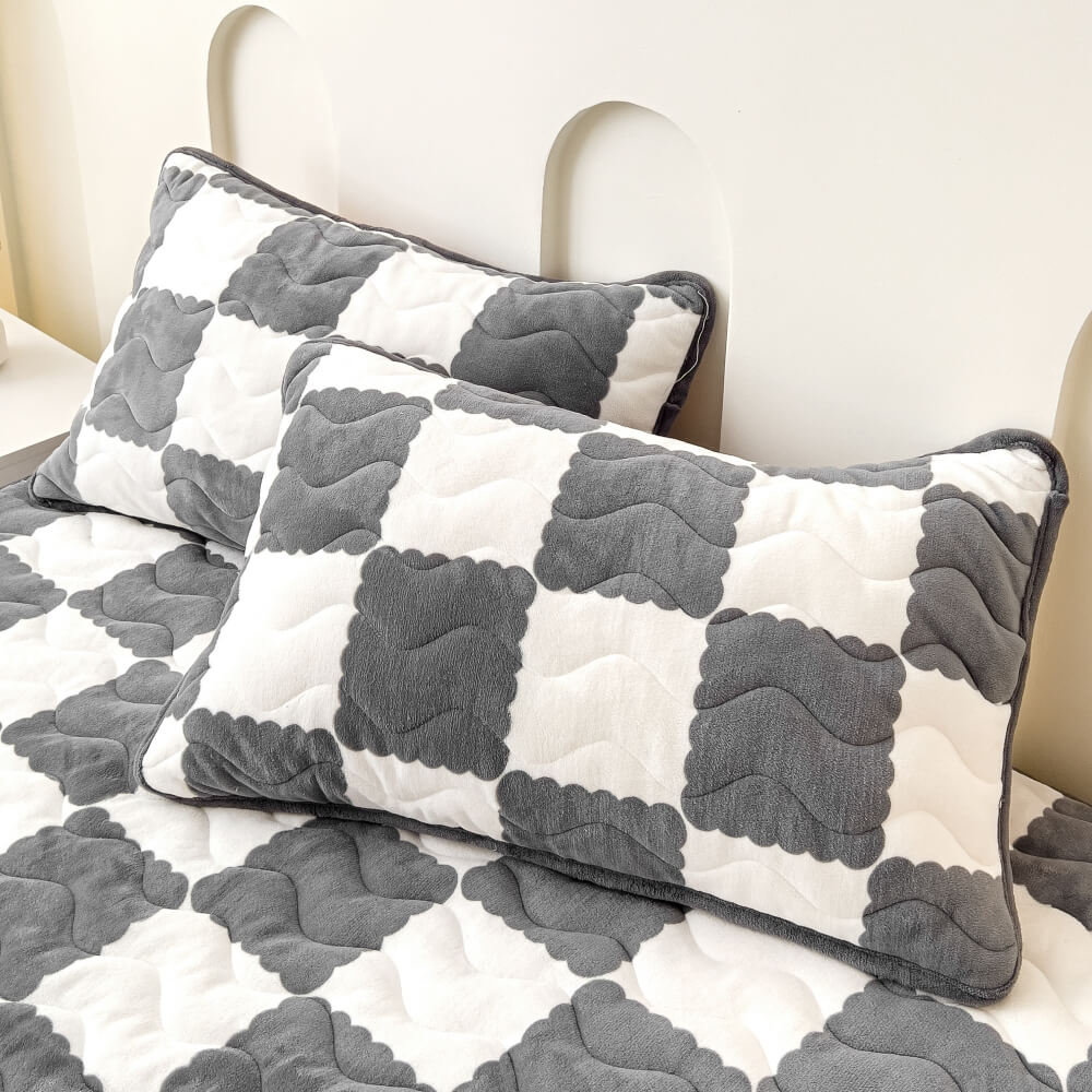 Junips | Milk Velvet Checked Bed Linen Fitted Sheet Mattress Cover