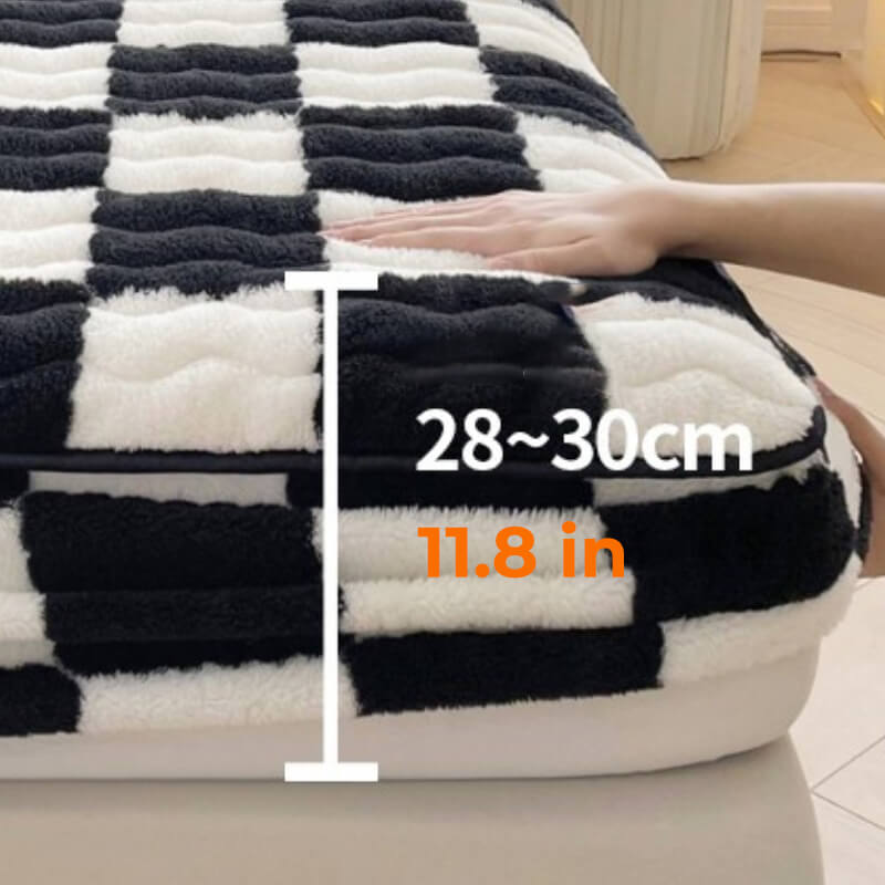 Junips | Milk Velvet Checked Bed Linen Fitted Sheet Mattress Cover