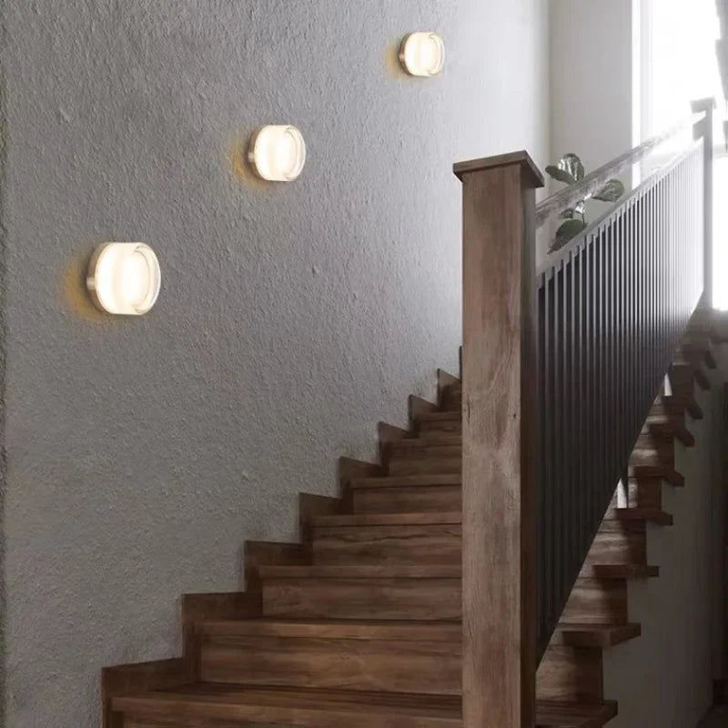 Junips | Frendorf - Modern round wall lamp for atmospheric elegance