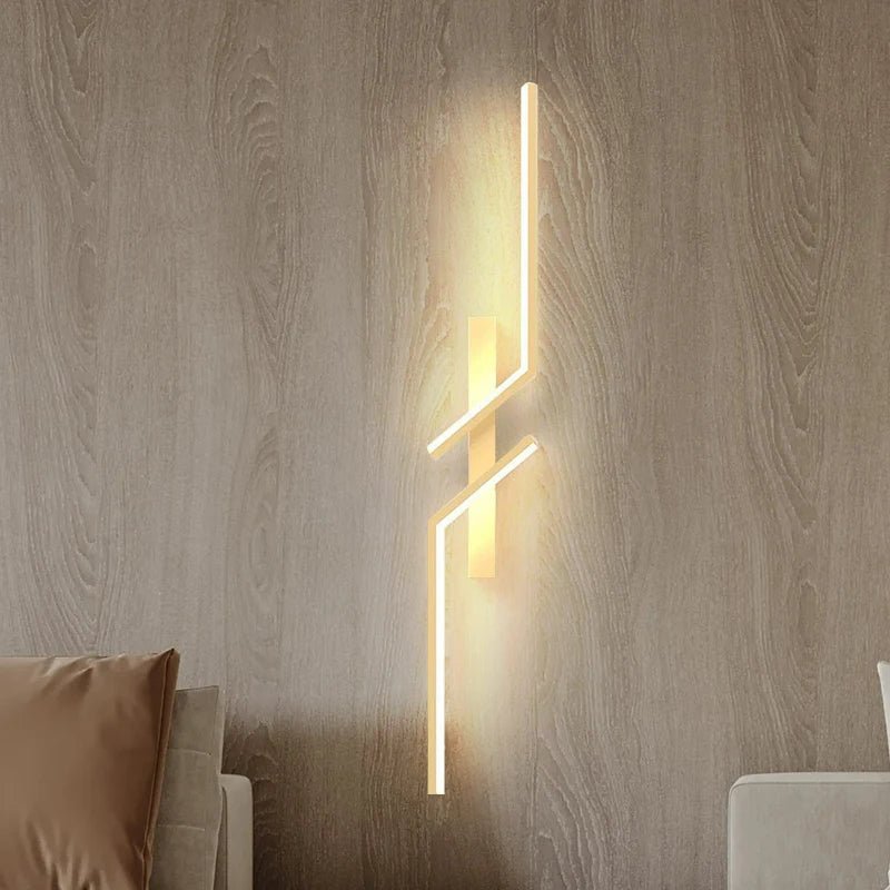 Junips | Creative LED wall lamp with stripe design | Modern design and dimmable light in 3 colors