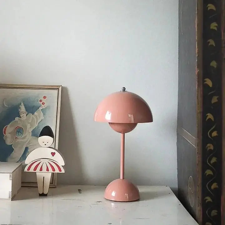 Junips | Modern LED Table Lamp – Wireless and dimmable