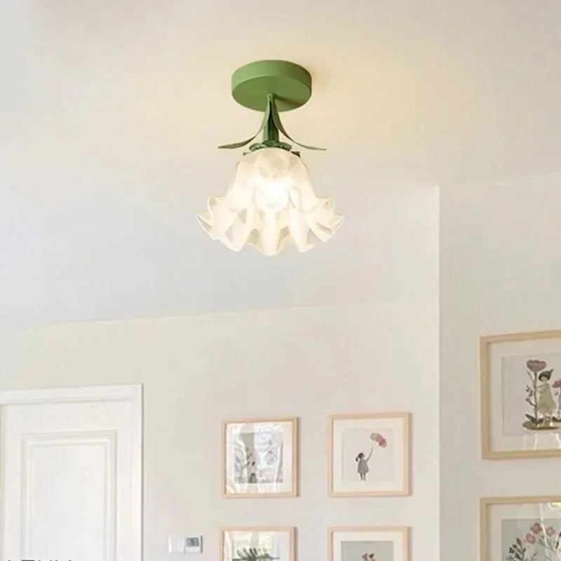 Junips | Modern ceiling light with elegant design