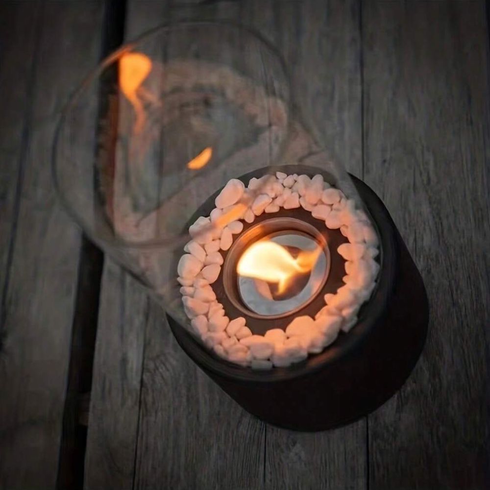 Junips | Elegant eternal flame oil lamp – Classic design with modern functionality