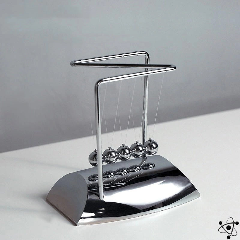 Junips | Newton's Pendulum Shape Z