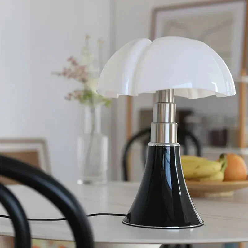 Junips | Designer Flower Table Lamp - FloraLuxe