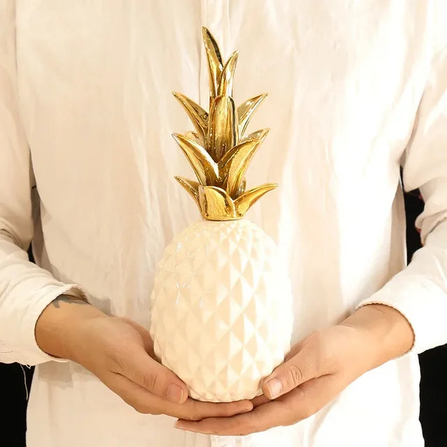 Junips | Gold Pineapple Home Decor