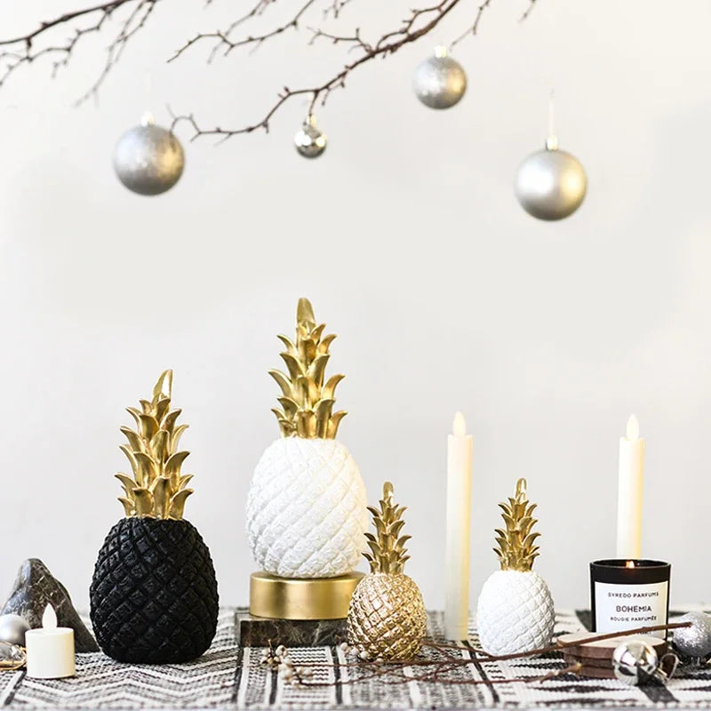 Junips | Gold Pineapple Home Decor