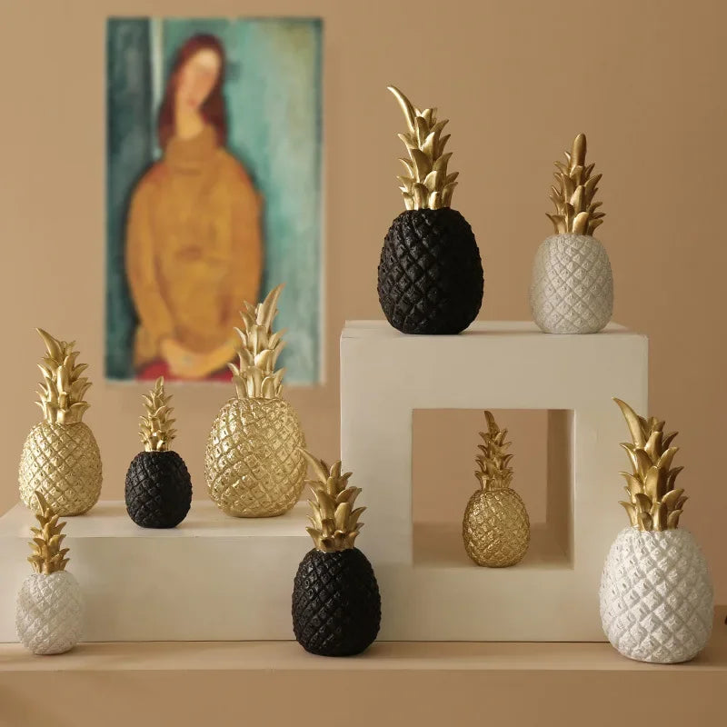 Junips | Gold Pineapple Home Decor