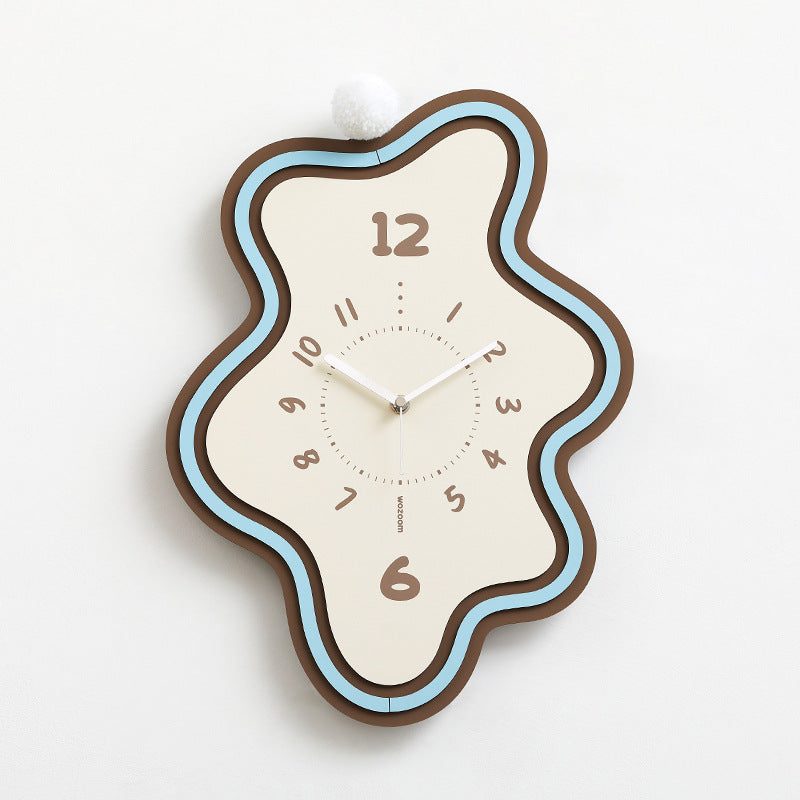 Junips | Creative irregular wall decoration Silent Clock