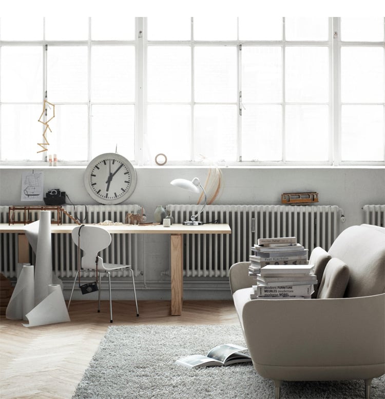 Junips | Bauhaus KI Classic Table Lamp Replica