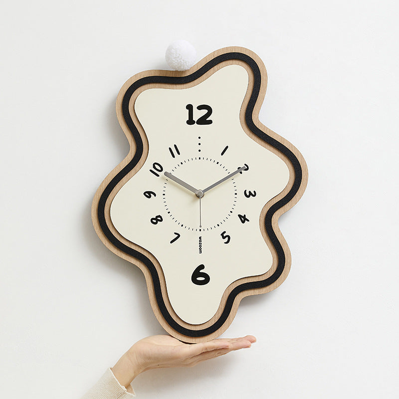 Junips | Creative irregular wall decoration Silent Clock