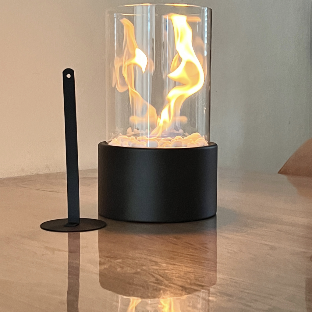 Junips | Elegant eternal flame oil lamp – Classic design with modern functionality