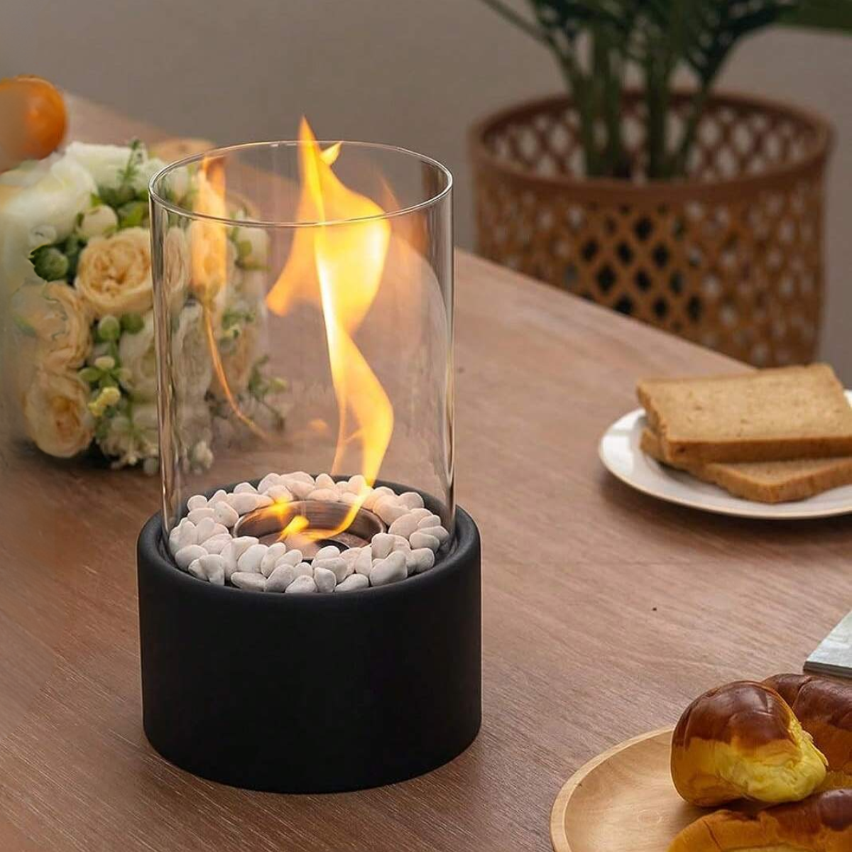Junips | Elegant eternal flame oil lamp – Classic design with modern functionality