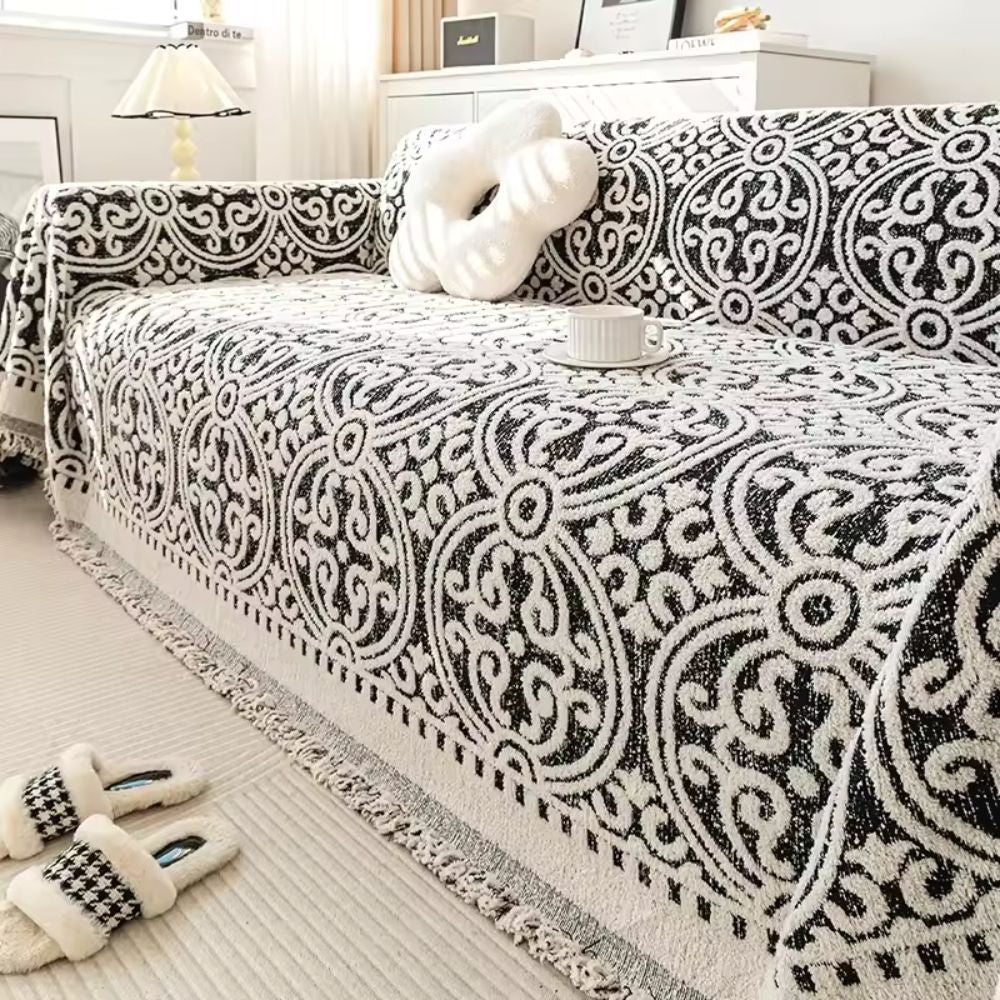 Junips | Ornamental Jacquard Sofa Cover