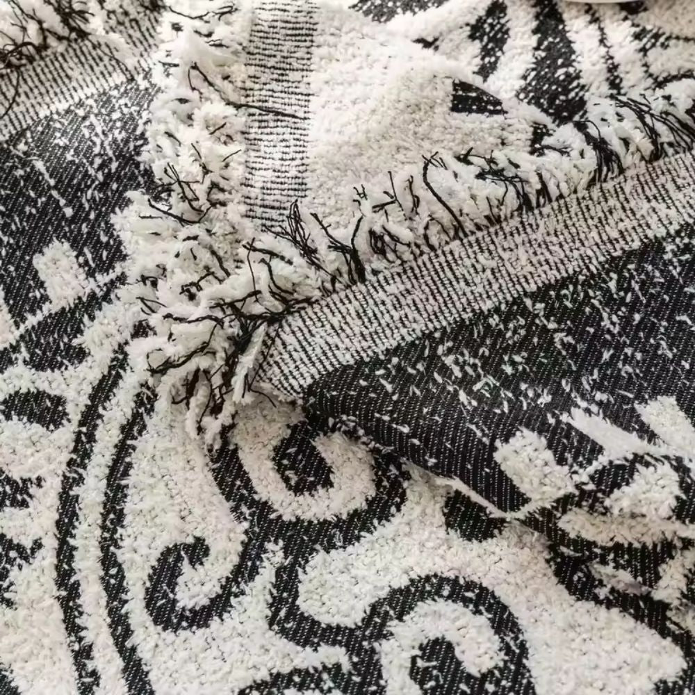 Junips | Ornamental Jacquard Sofa Cover