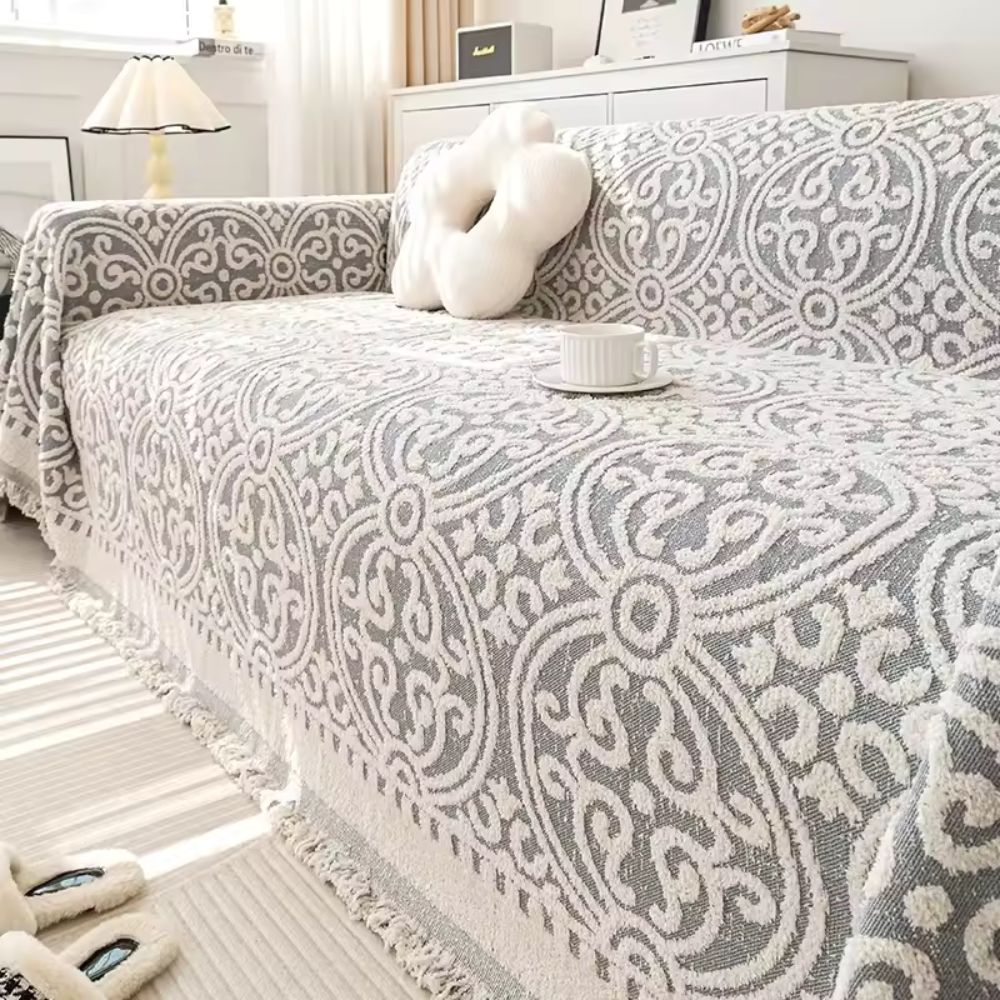 Junips | Ornamental Jacquard Sofa Cover