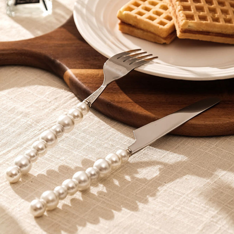 Junips | Pearl grip cutlery 4 piece set