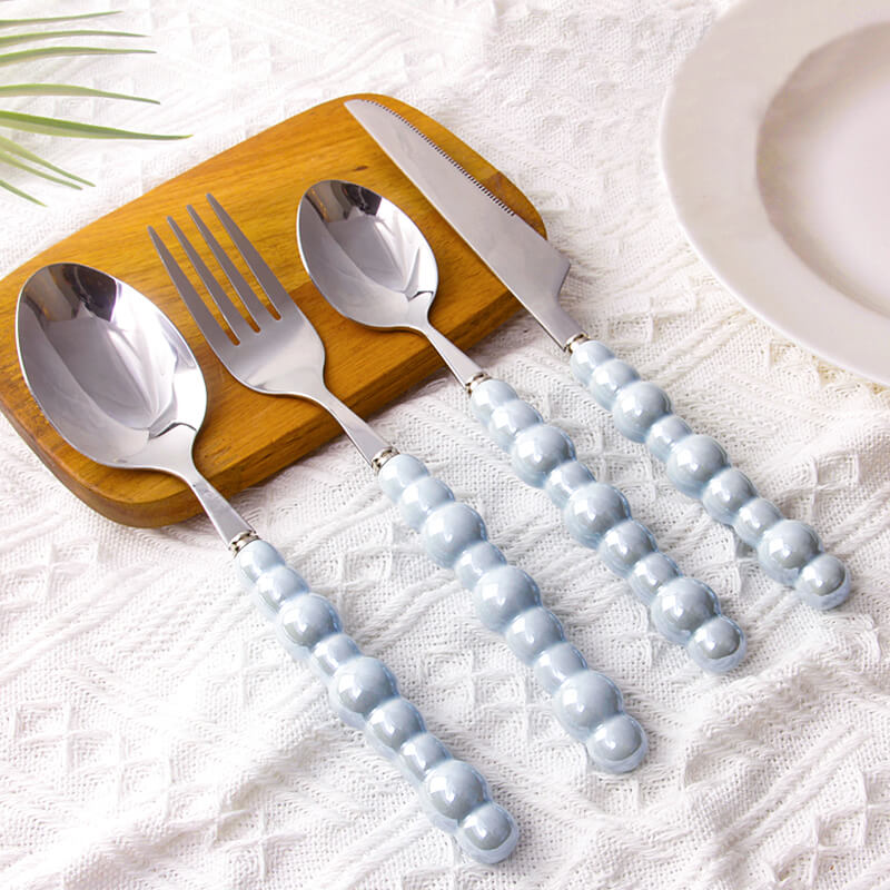 Junips | Pearl grip cutlery 4 piece set